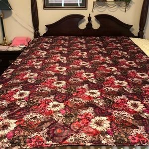 Vera Bradley Throw Blanket